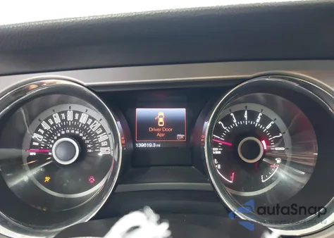 2013 Ford Mustang V6 Premium from USA, damaged, VIN 1ZVBP8AM3D5281009